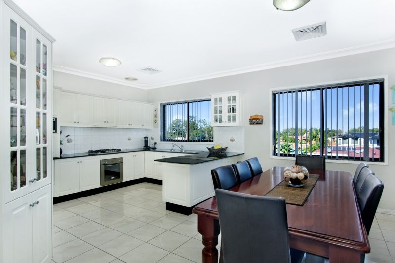 36 Boomerang Road, Edensor Park, NSW 2176