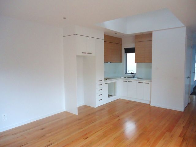 4/41 Kelsby Street, Reservoir, VIC 3073