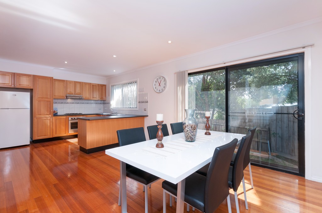 2/2 Boyle Crescent, Mill Park, VIC 3082