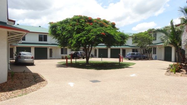 26-28 Derby Street, Pimlico QLD 4812