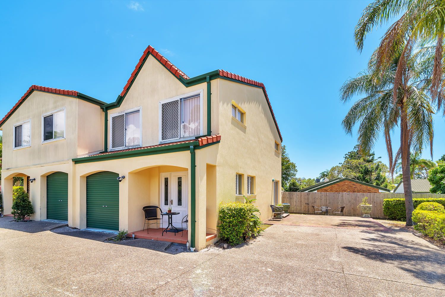 30 Government Road, LABRADOR QLD 4215