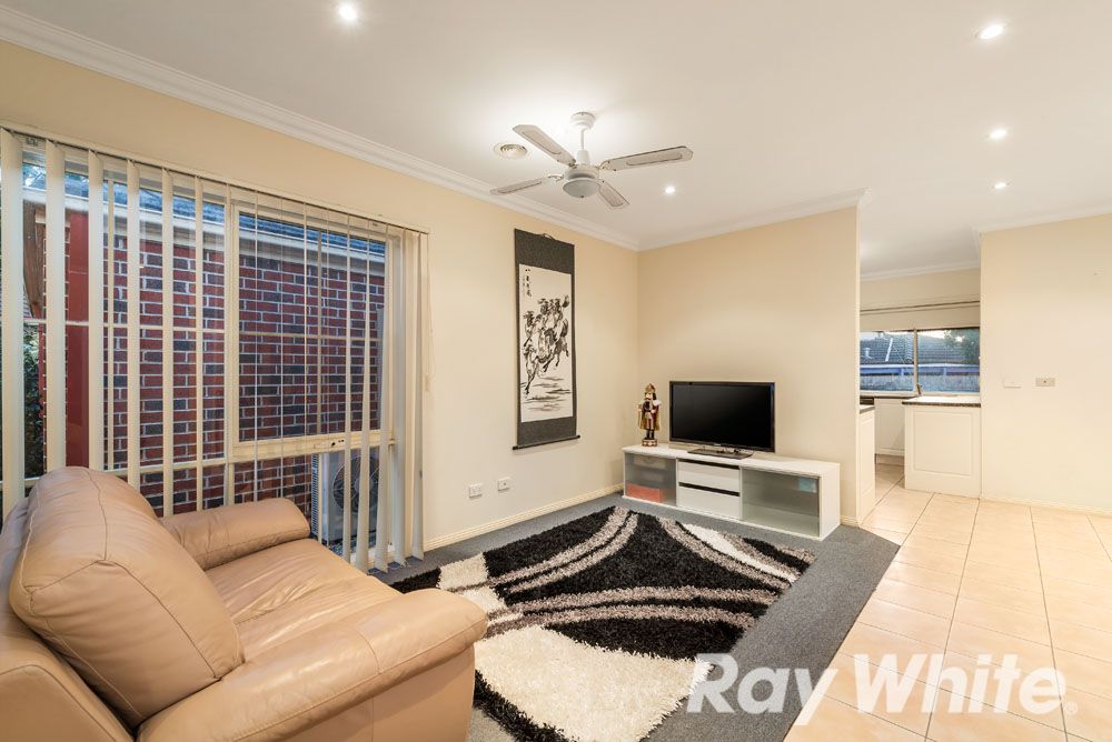3/8 Stamford Crescent, Rowville, VIC 3178