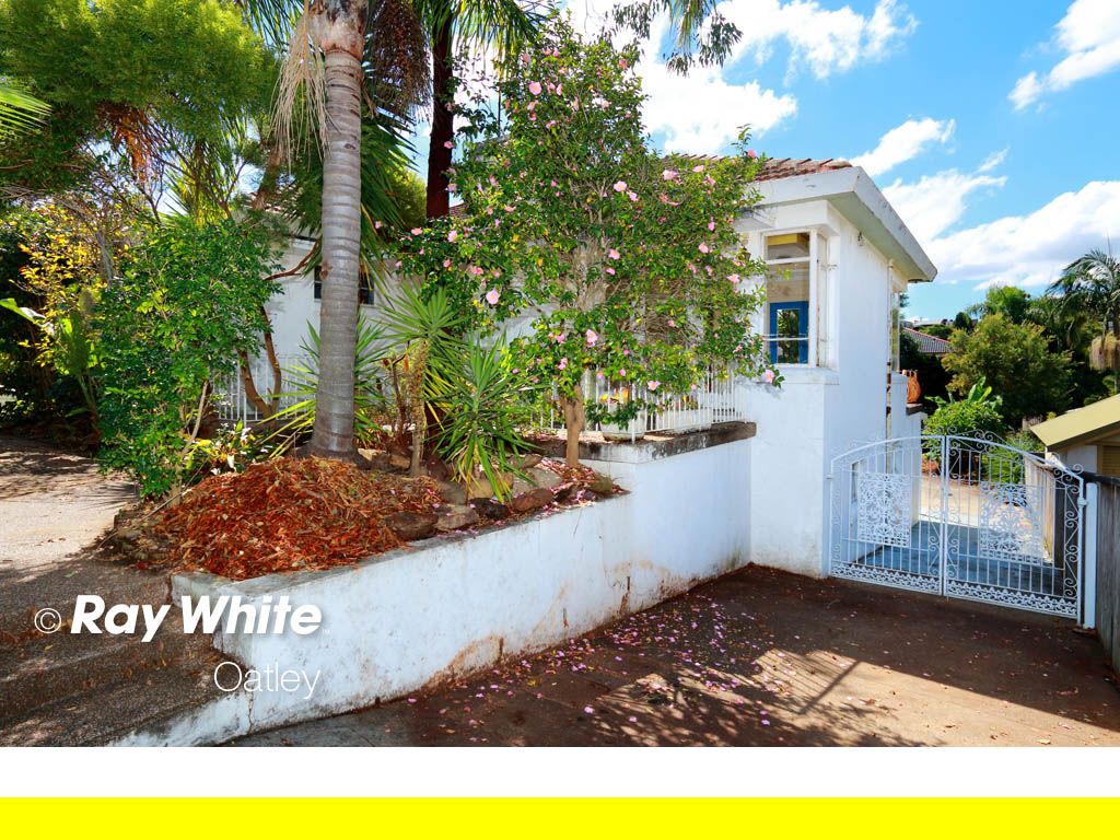 18 Hunter Street, Penshurst, NSW 2222