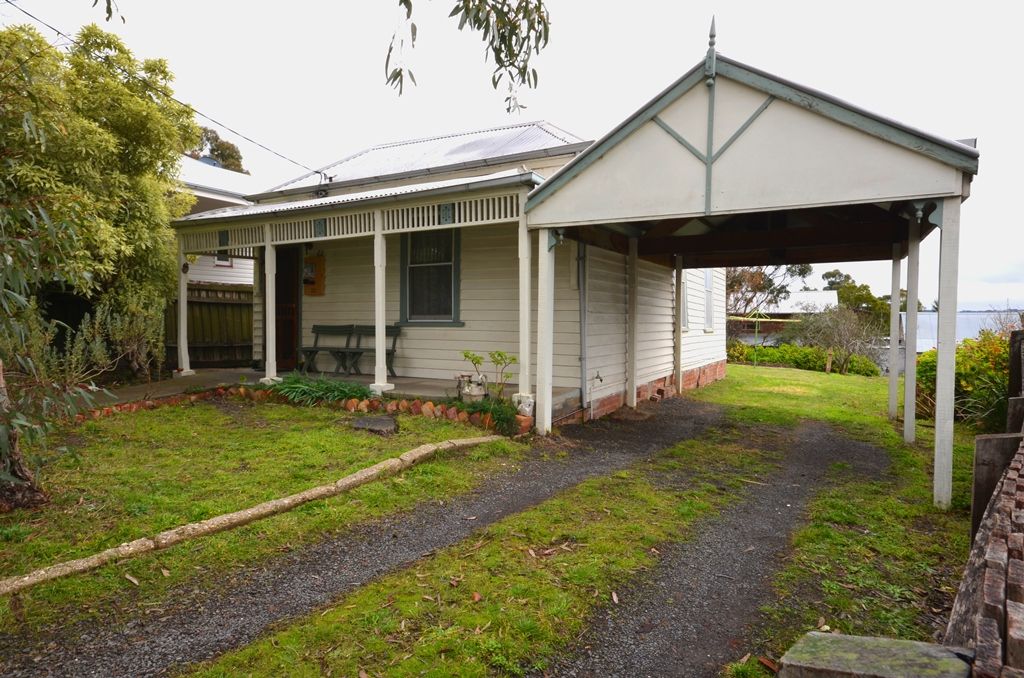 22 Magpie Street, GOLDEN POINT, VIC 3350