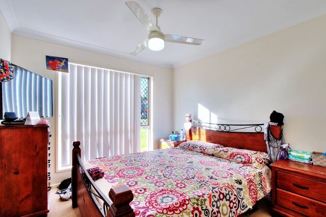 10 Schafer Court, Edens Landing, QLD 4207