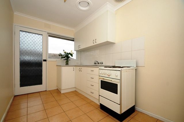 2/1 Rhoden Court, Dandenong North, VIC 3175