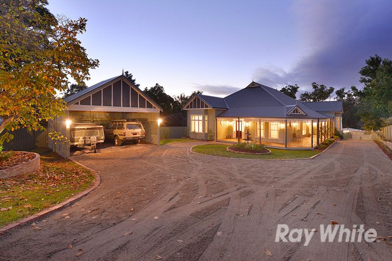 333 Glenfern Road, Upwey, VIC 3158