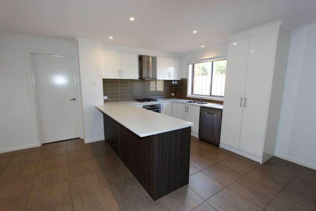16 Melanic Street, Leopold, VIC 3224