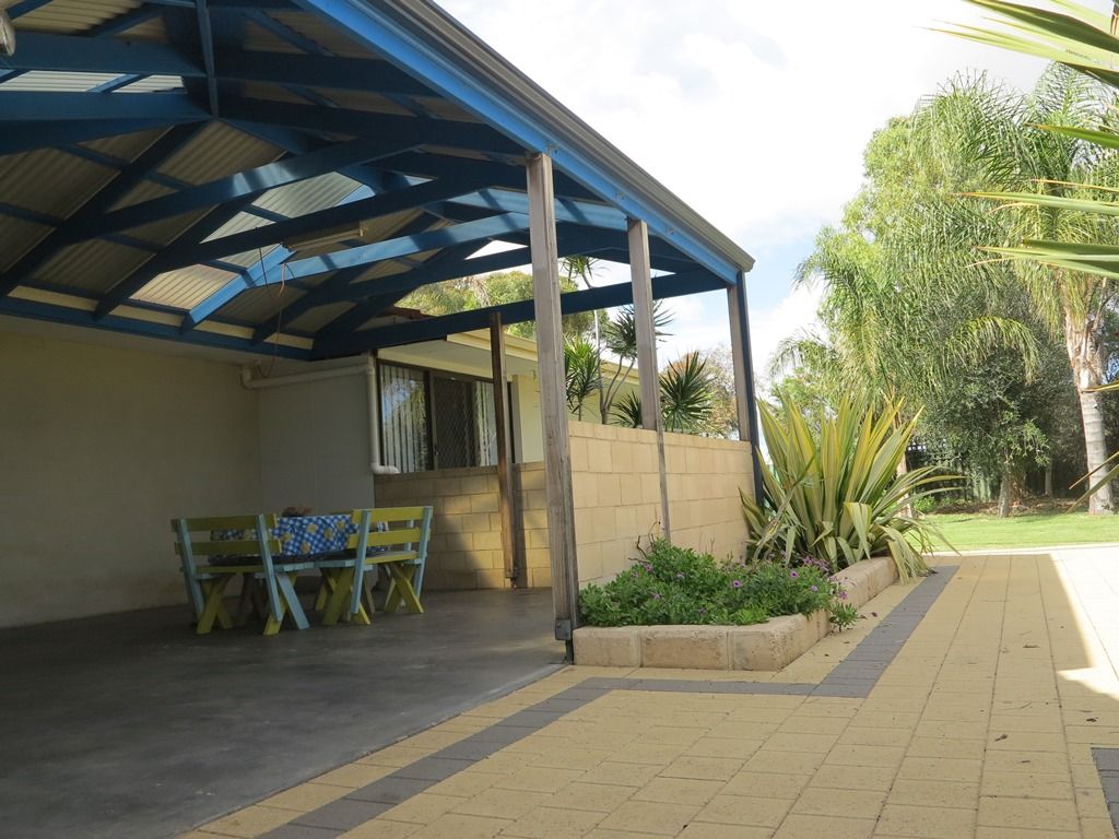 8 O'Connor Street, BLUFF POINT, WA 6530