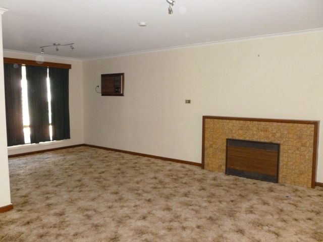 25 PHILLIP Street, Balaklava, SA 5461