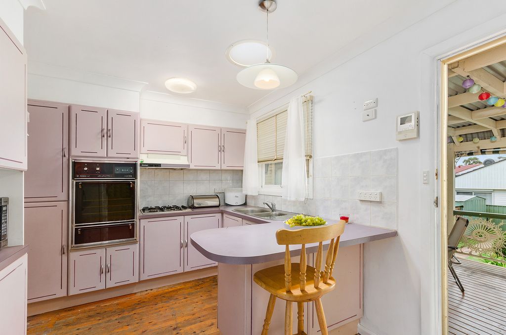 2 Truman Avenue, Dapto, NSW 2530