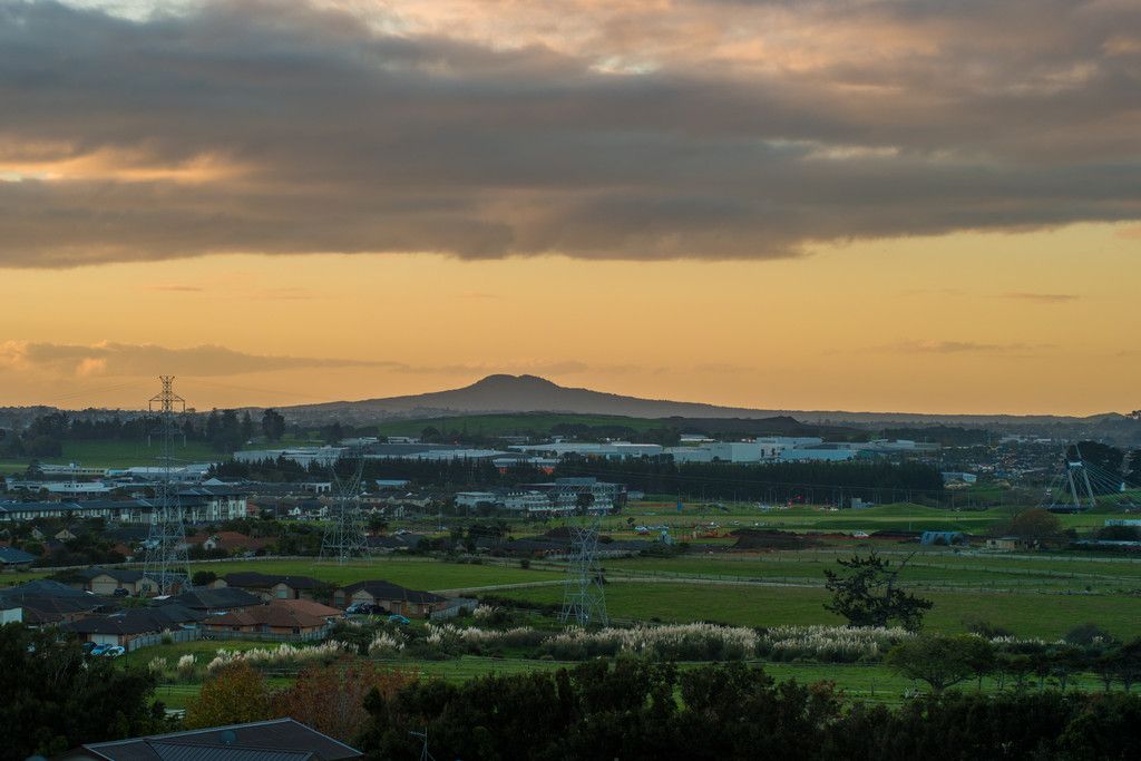 96 Arrowsmith Drive, Flat Bush, Manukau City