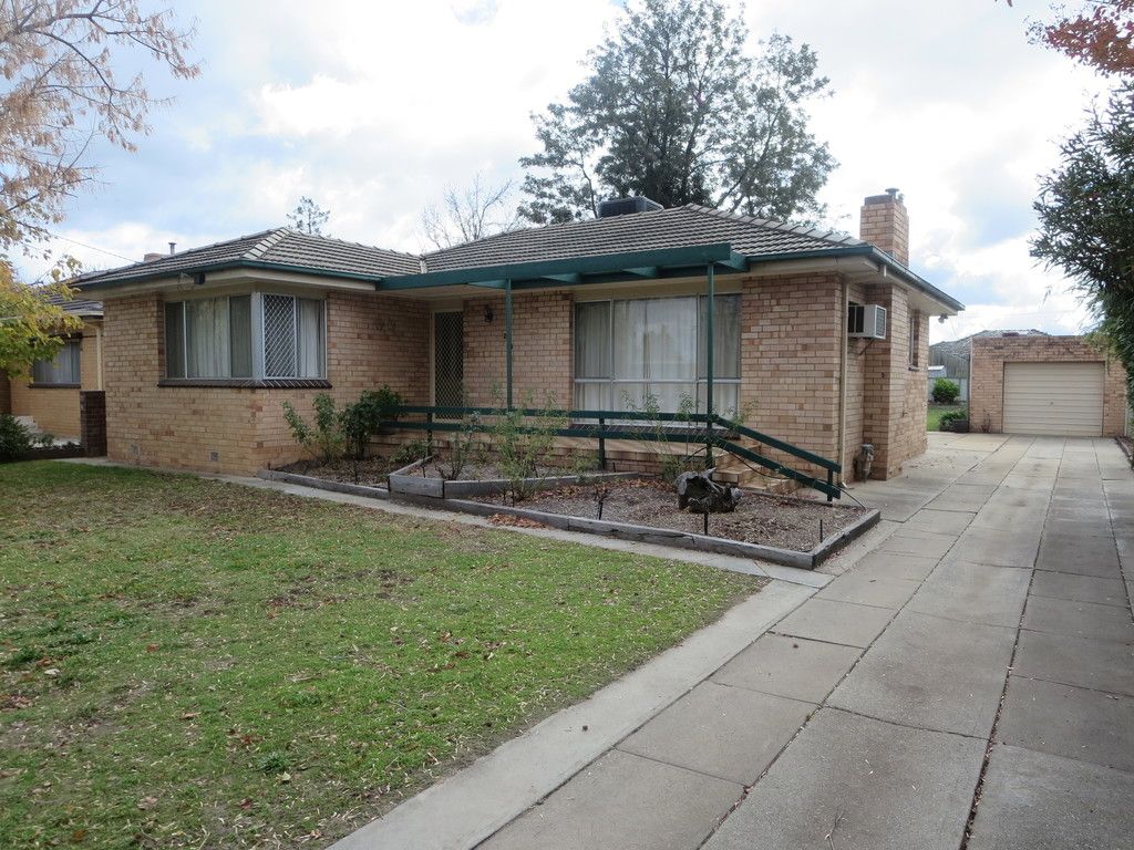 204 Gulpha Street, North Albury NSW 2640