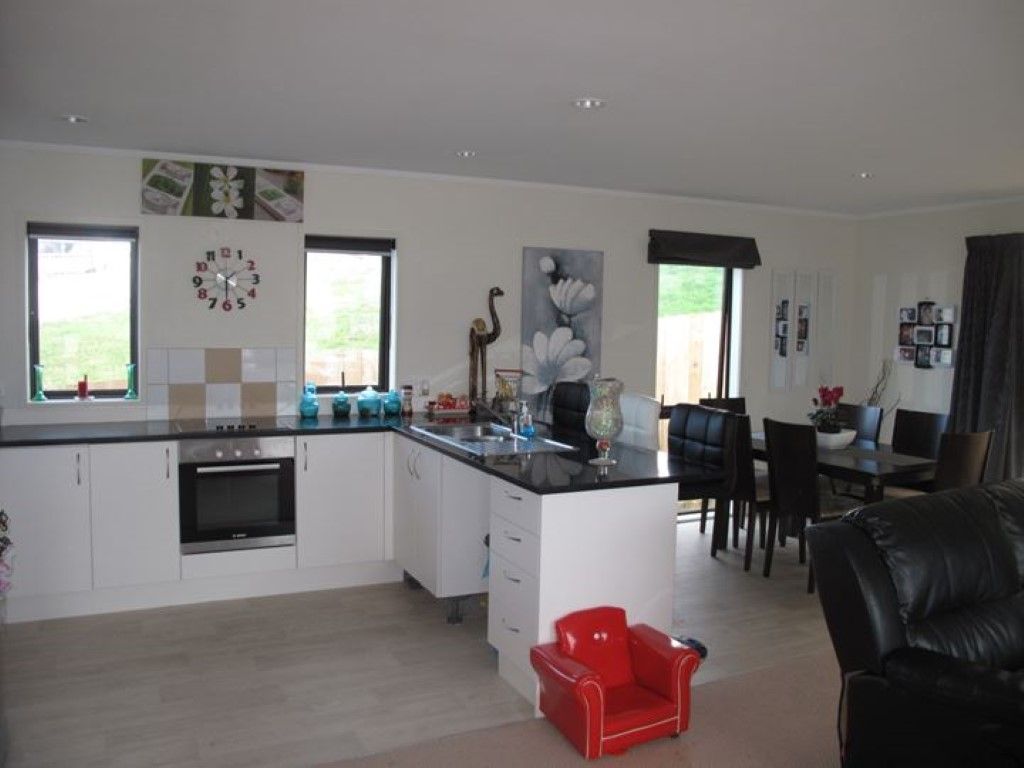 5B Waikowhai, Raglan, Waikato District