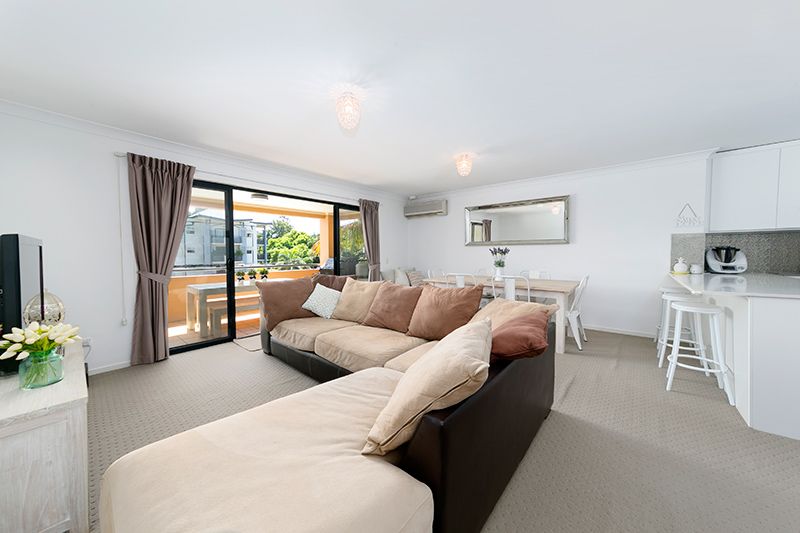 52 NEWSTEAD Terrace, Newstead QLD 4006