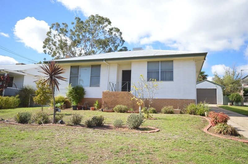 27 Binni Creek Road, Cowra NSW 2794