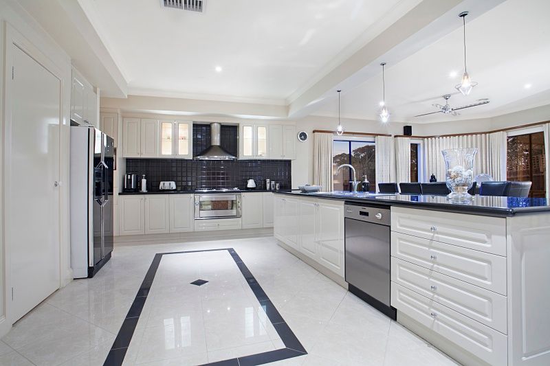 940 Ferntree Gully Road, Wheelers Hill, VIC 3150