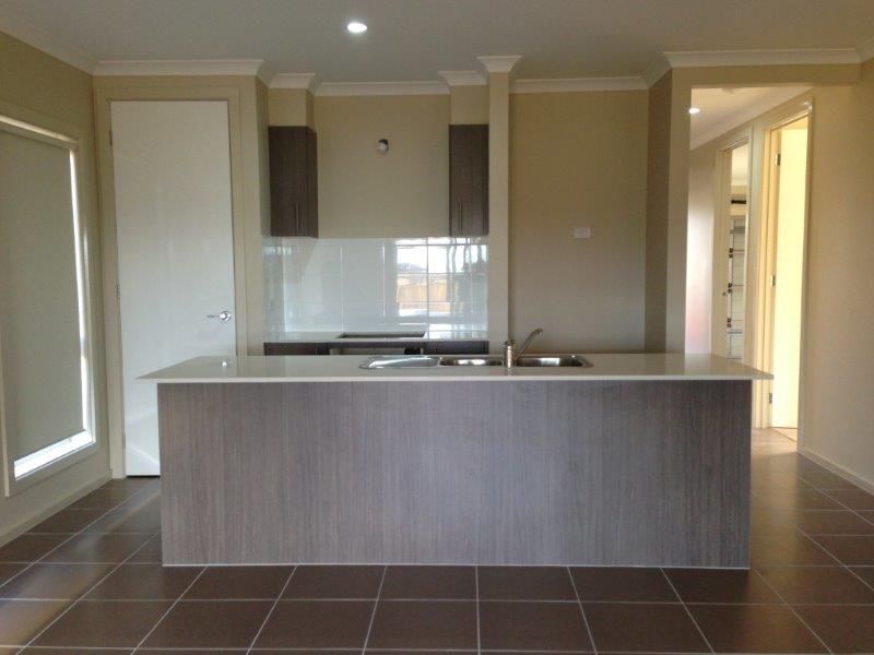 32 Atarhi Parade, Lalor, VIC 3075