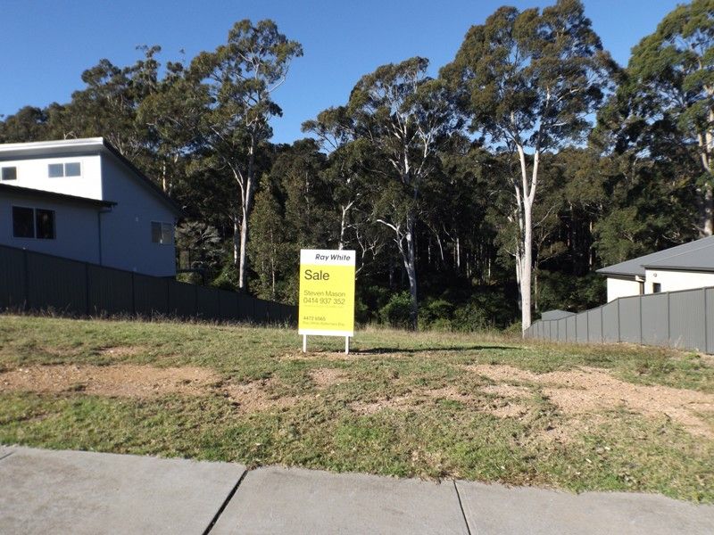 101 Courtenay Crescent, Long Beach, NSW 2536