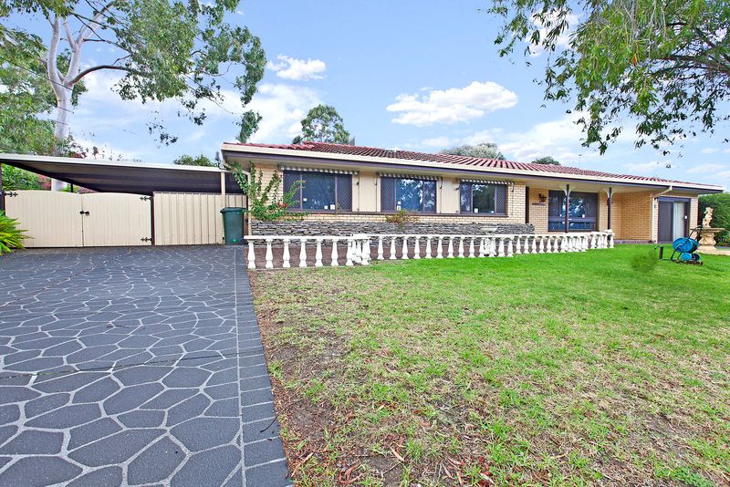 11 Greenwood Drive, St Agnes SA 5097