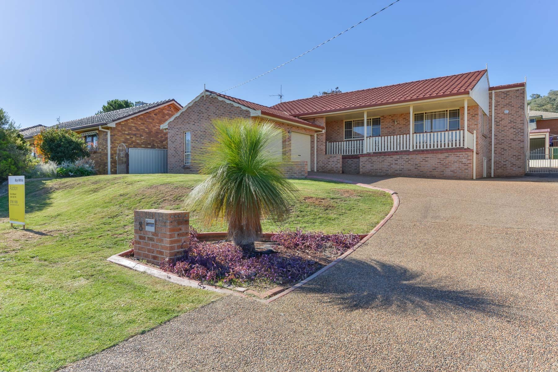 8 Brolga Way, Tamworth NSW 2340