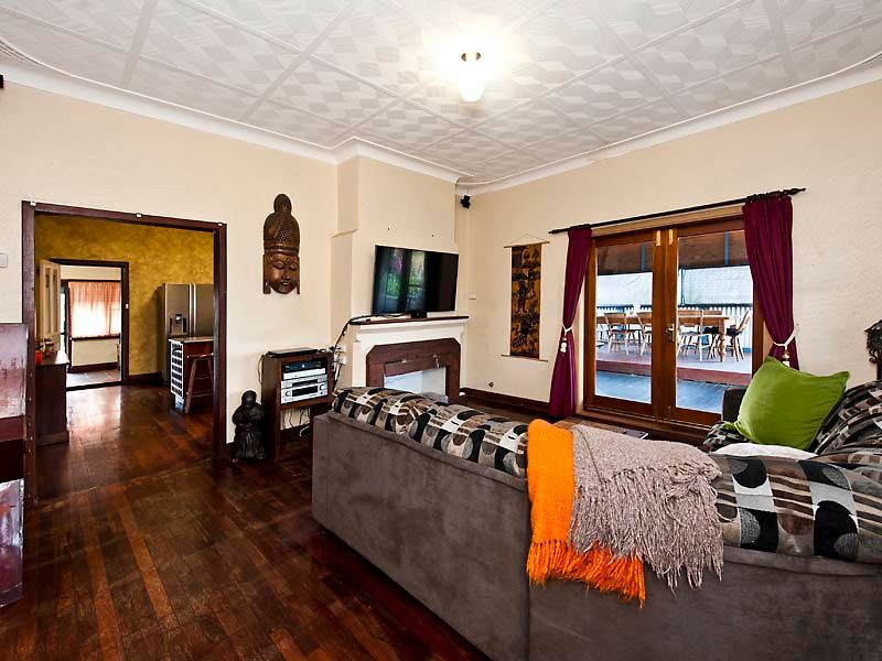 23 First Avenue, Shoalwater, WA 6169