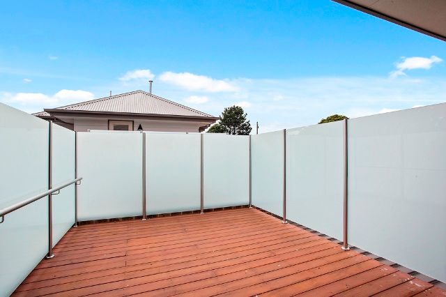 2/172 kangaroo Road, Hughesdale, VIC 3166