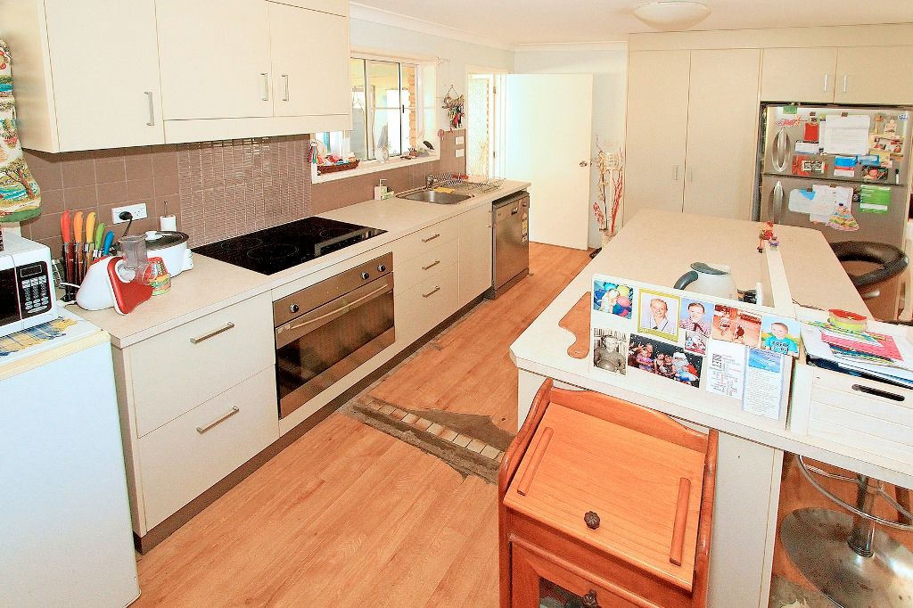 21 Costello Road, Tungamull, QLD 4702