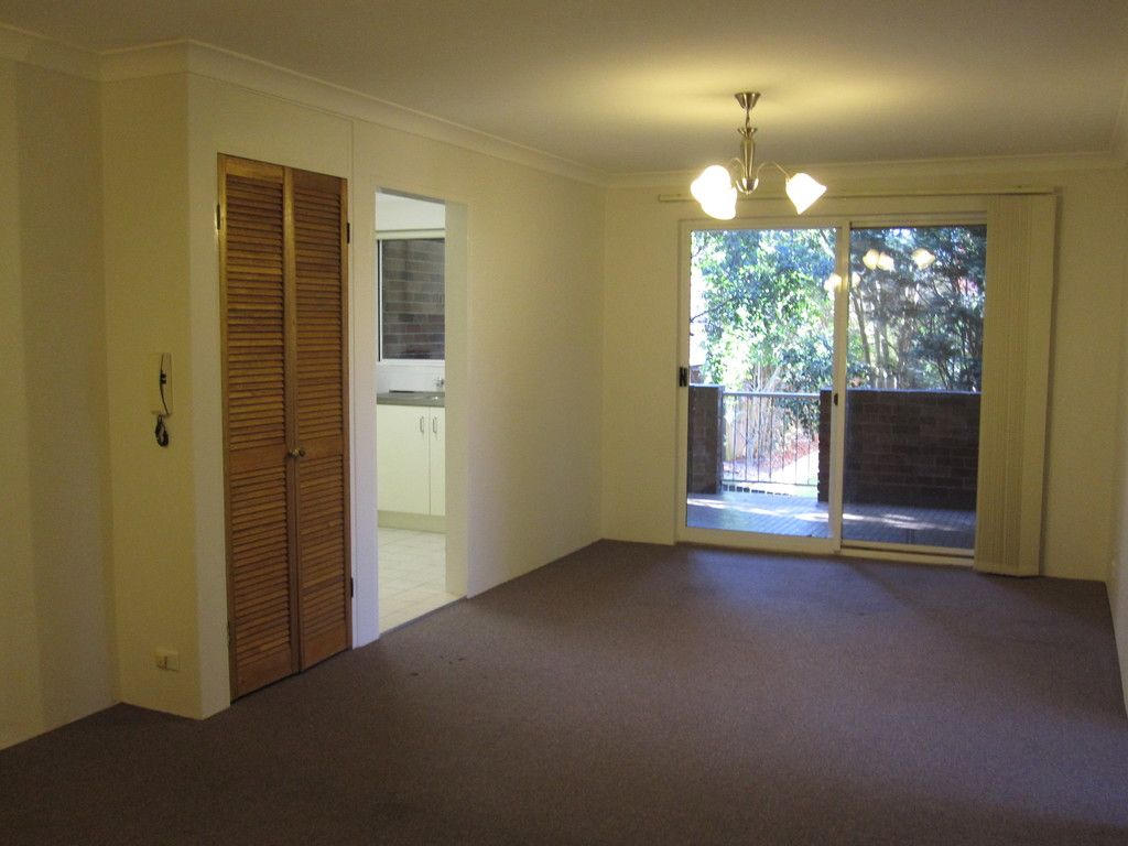 33-35 Burdett Street, Hornsby, NSW 2077