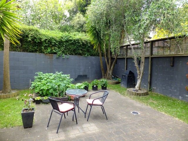 1/44a Waiohua Road, Greenlane, Auckland City