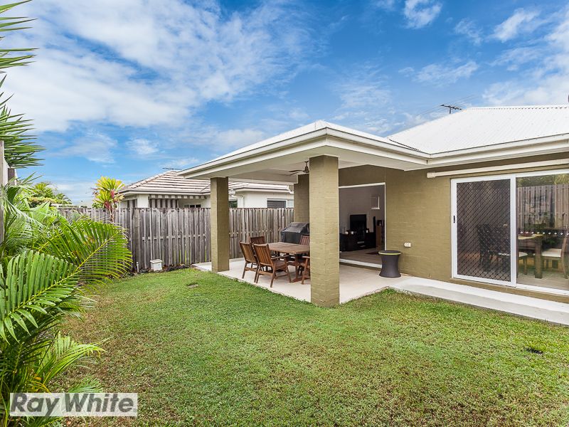94 Nicklaus Parade, North Lakes, QLD 4509