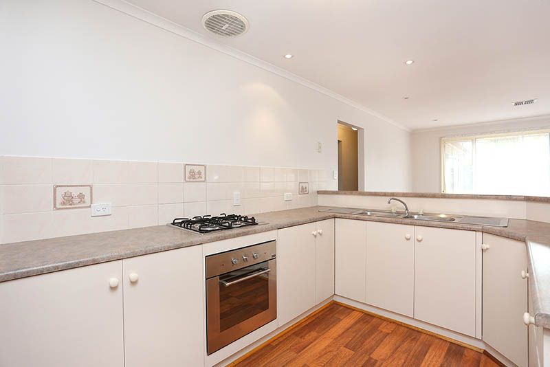 8 Crawford Grove, Andrews Farm, SA 5114