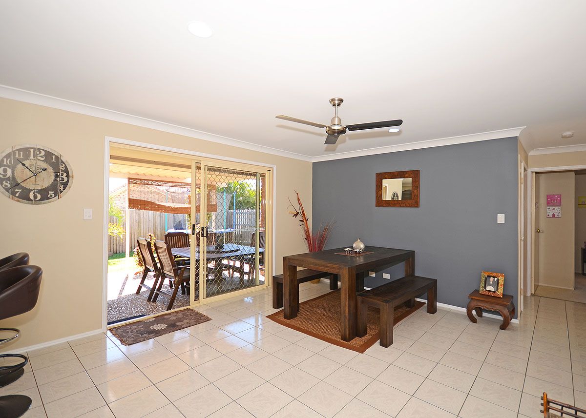 4 Elm Court, Kawungan, QLD 4655