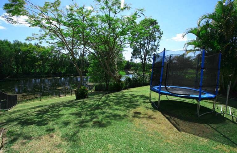 18 Redbud Lane, ROBINA, QLD 4226