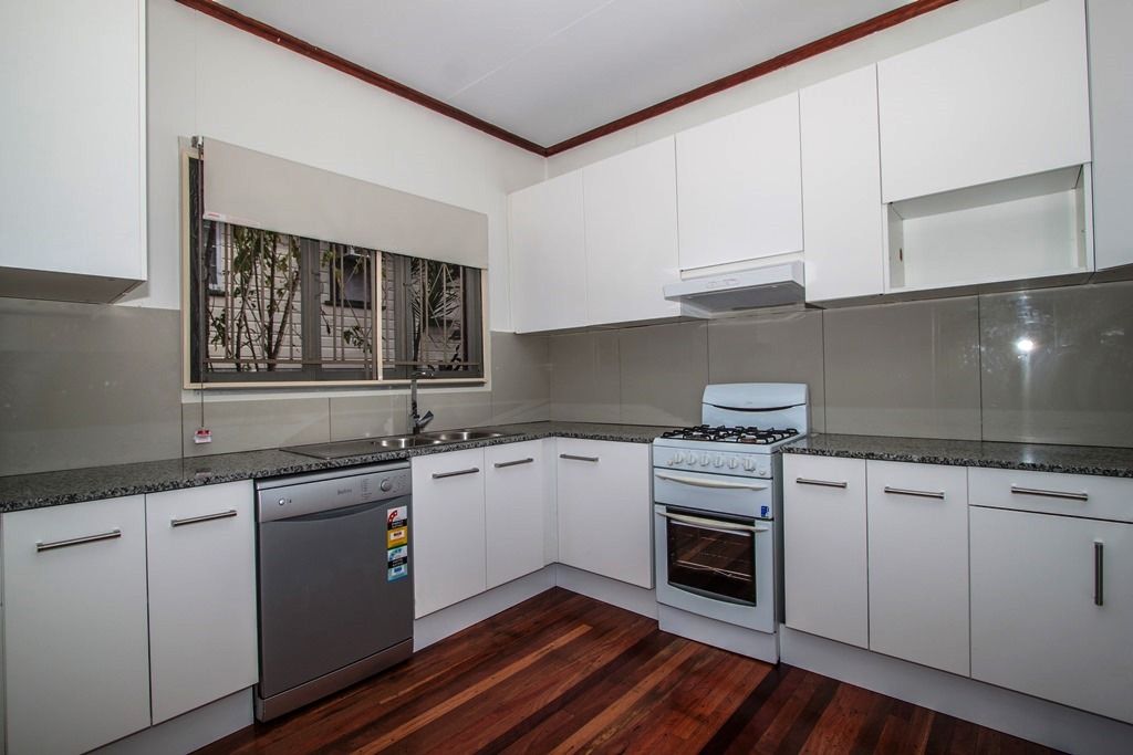 33 Dora Street, Moorooka, QLD 4105
