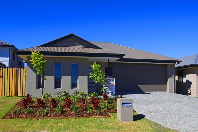 85 Cordeaux Crescent, Redbank Plains, QLD 4301