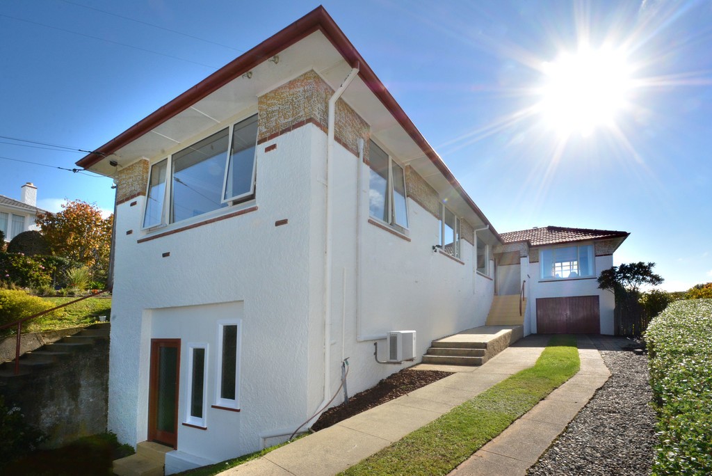 28 Aberdeen Road, St Clair, Dunedin City