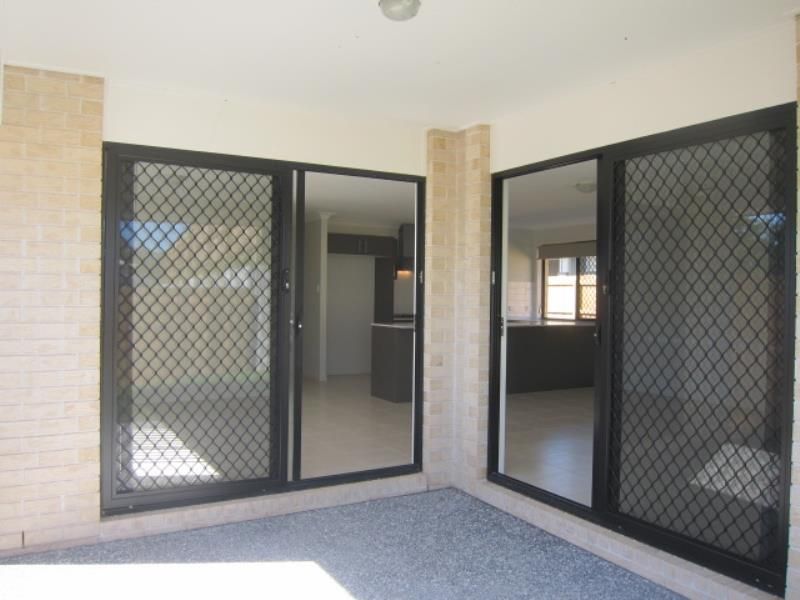 37 Fitzpatrick Circuit, Augustine Heights, QLD 4300
