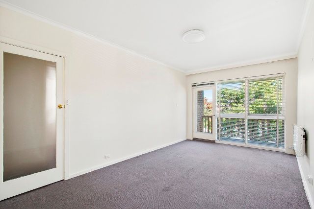 6/3B INNELLAN Road, Murrumbeena, VIC 3163