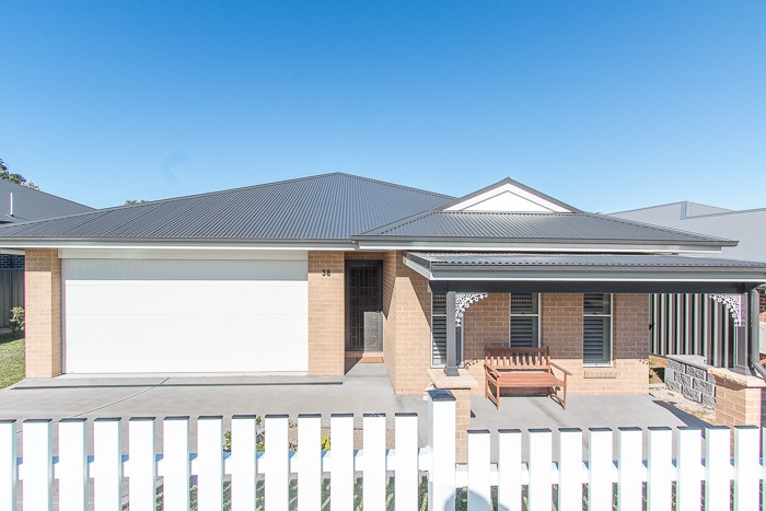 38 Tramway Drive, West Wallsend, NSW 2286