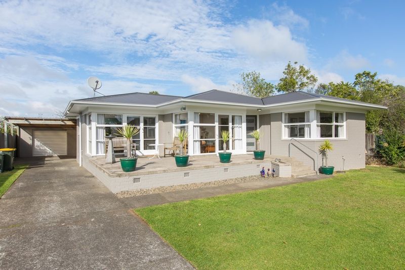 House 20 Walmsley Road, Mangere Bridge, Manukau City