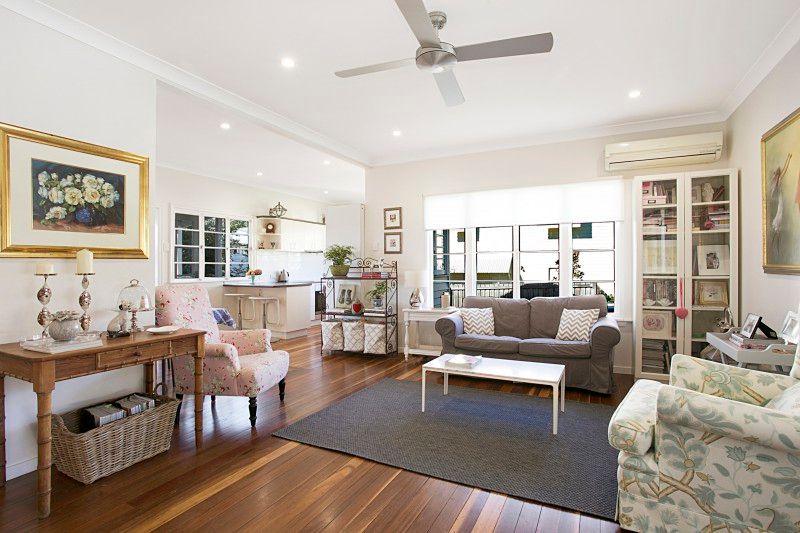 15 Kew Road, Graceville, QLD 4075