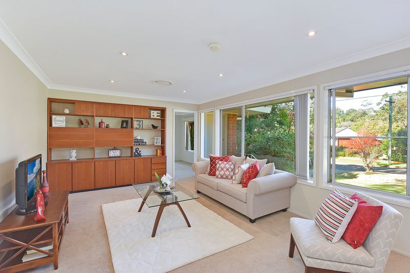 32 Greenvale Grove, Hornsby, NSW 2077