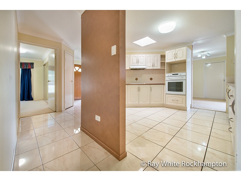 41 Samuel Crescent, Parkhurst, QLD 4702