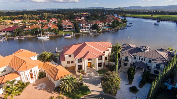 2332 Cressbrook Drive, Hope Island, QLD 4212