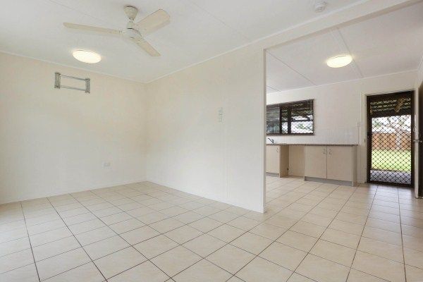 16 Griffey Street, Burdell, QLD 4818