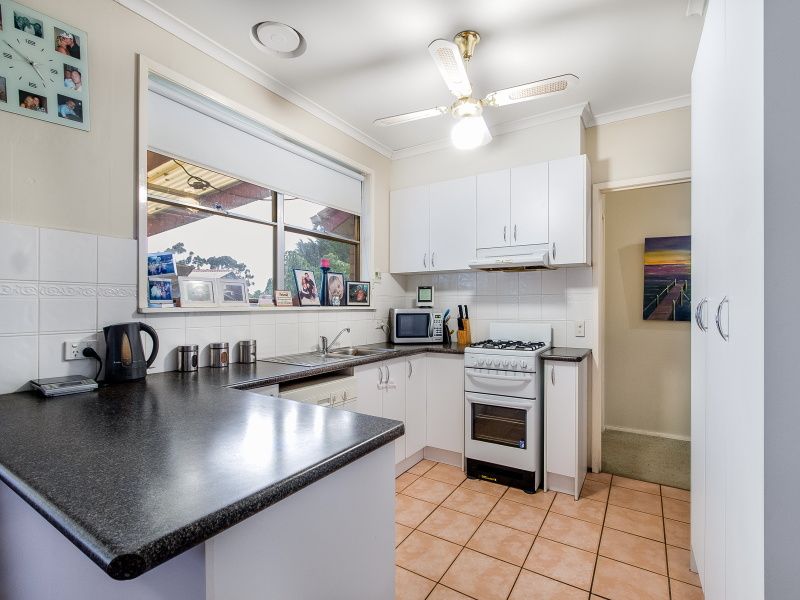 6 Juniper Court, Frankston North, VIC 3200