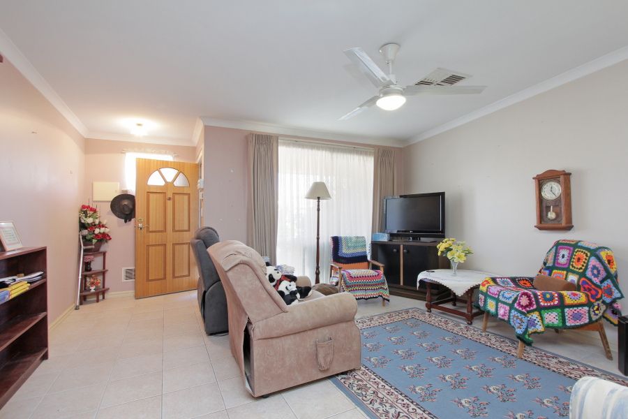 7/5 Edwards Crescent, Redcliffe, WA 6104
