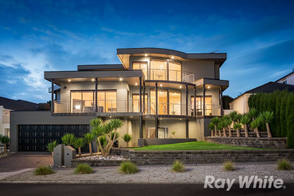 29 Viewgrand Way, Greensborough VIC 3088