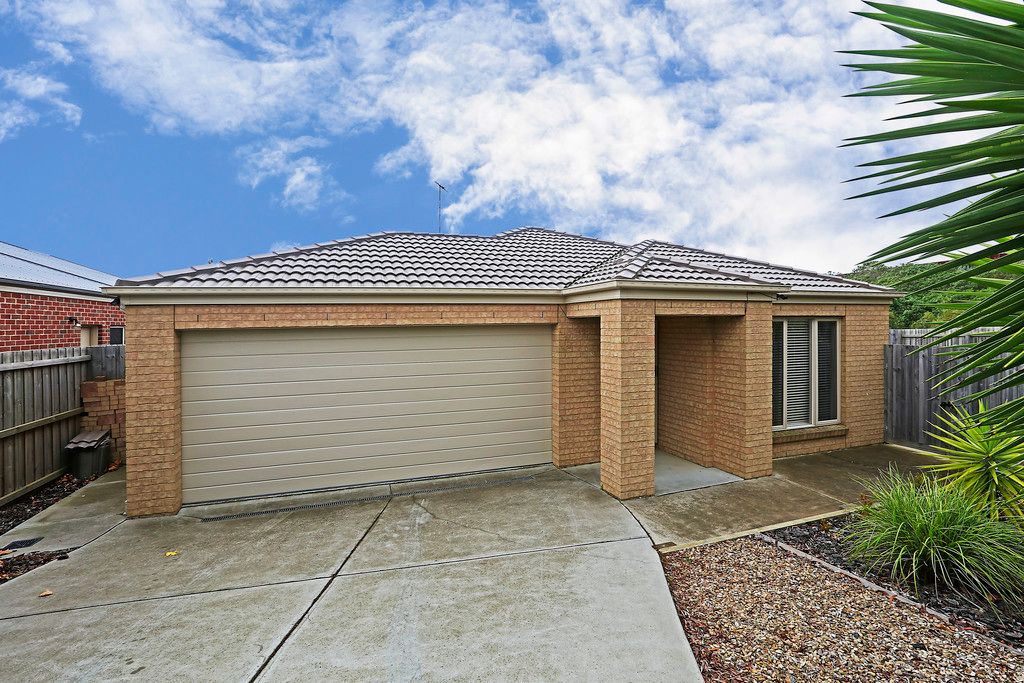 11 Ficinia Mews, Highton, VIC 3216